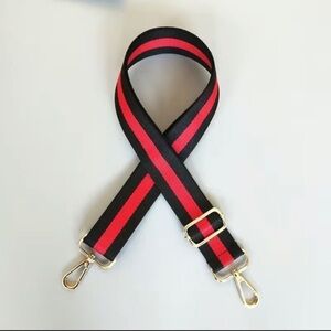 Red and black purse strap. New. Go dawgs!